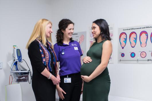 UTS midwifery student with a pregnant woman