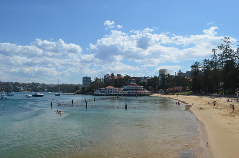 manly esplanade, looking towards the pavilion