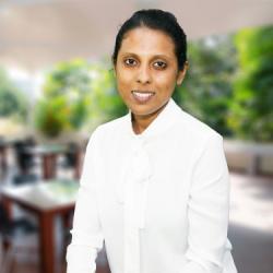 Headshot of Nilanthi Jayathilake