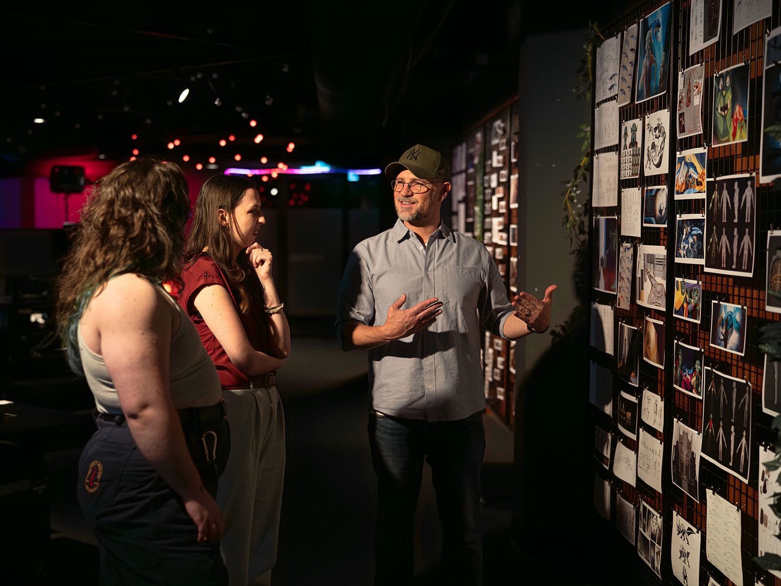 Animal Logic Academy Creative Director Alex Weight talks animation students through some concept drawings for the film Alone.
