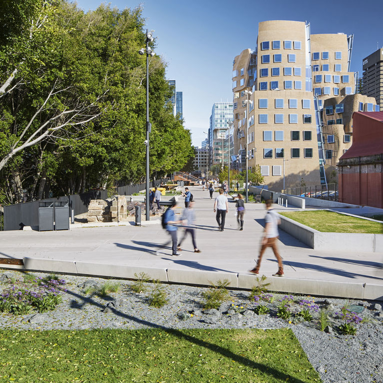 UTS Business School and green space.