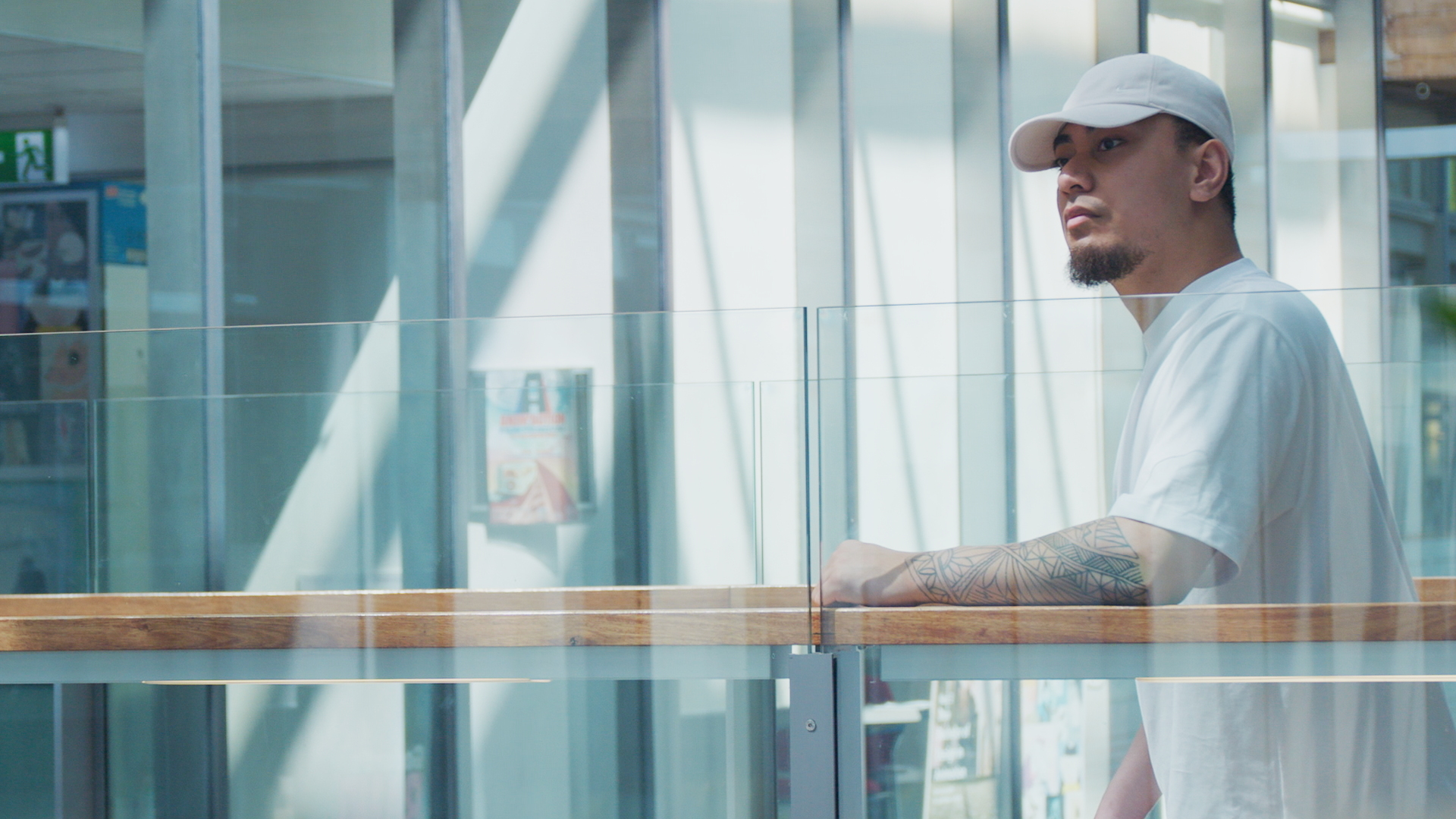 University of Technology Sydney student Sione Puloka in the library