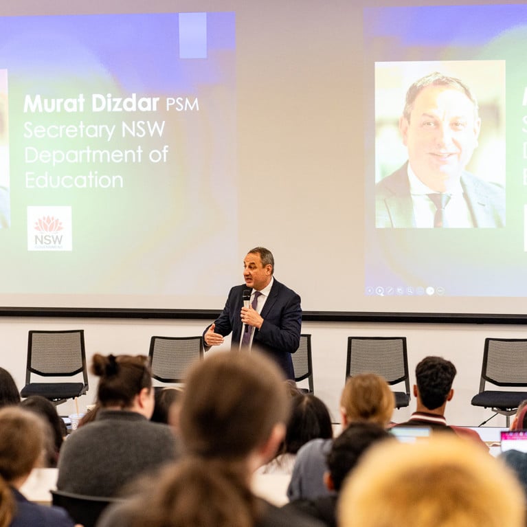 Murat Dizdar delivering keynote address.