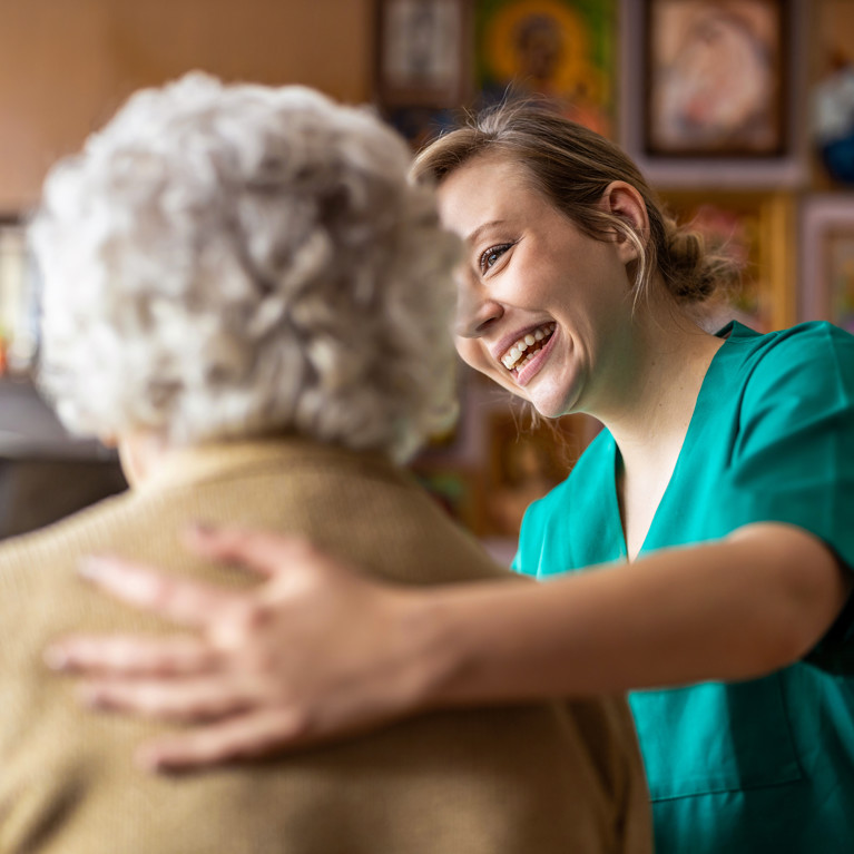 Nurse supporting an elderly lady. Picture by pikselstock/Adobe Stock