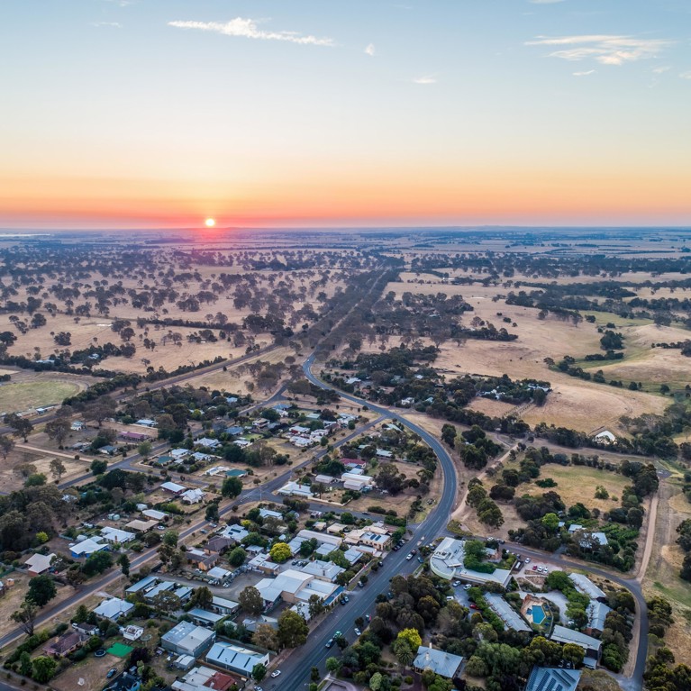 An aerial photograph of a rural toen in Australia
