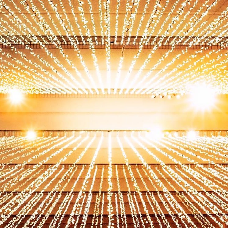 Streaming futuristic lights