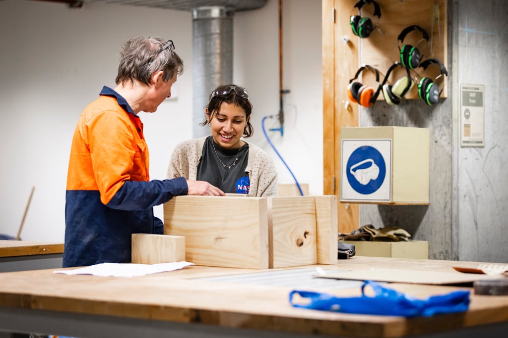 Students working in the DAB Fabrication Workshop.