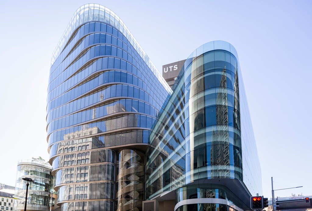 UTS Central, Tower and Faculty of Engineering and IT, Building 2, CB02, Building 1, CB01, Building 11, CB11.