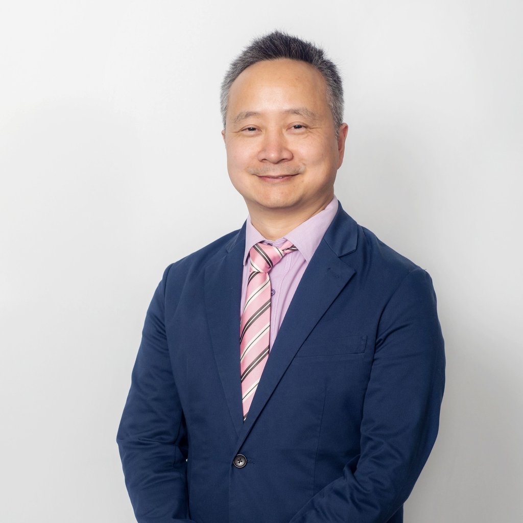 Xunpeng Shi