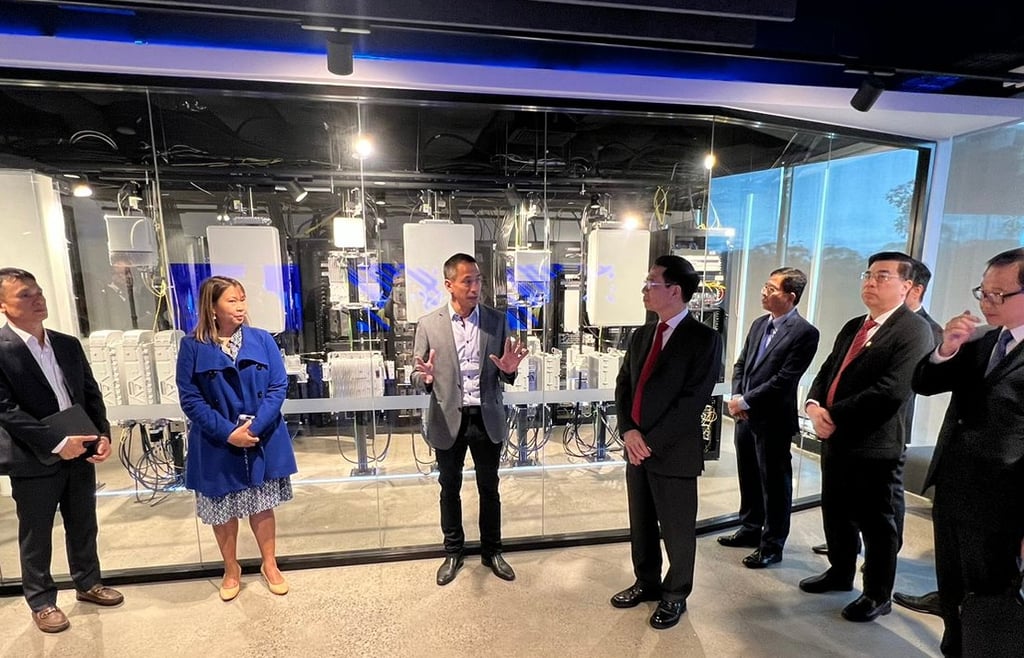 MoST/MoIC Minister and delegation at UTS Tech Lab in 2023.