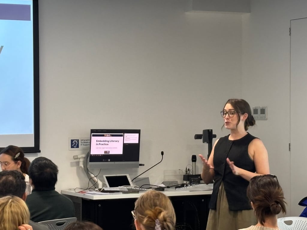 Teaching expert Caitlin Rudd speaking at a conference for preservice teachers from the University of Technology Sydney