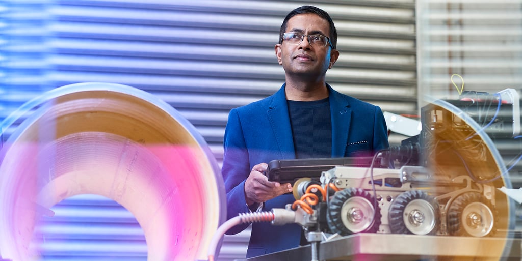 Professor Sarath Kodagoda at work