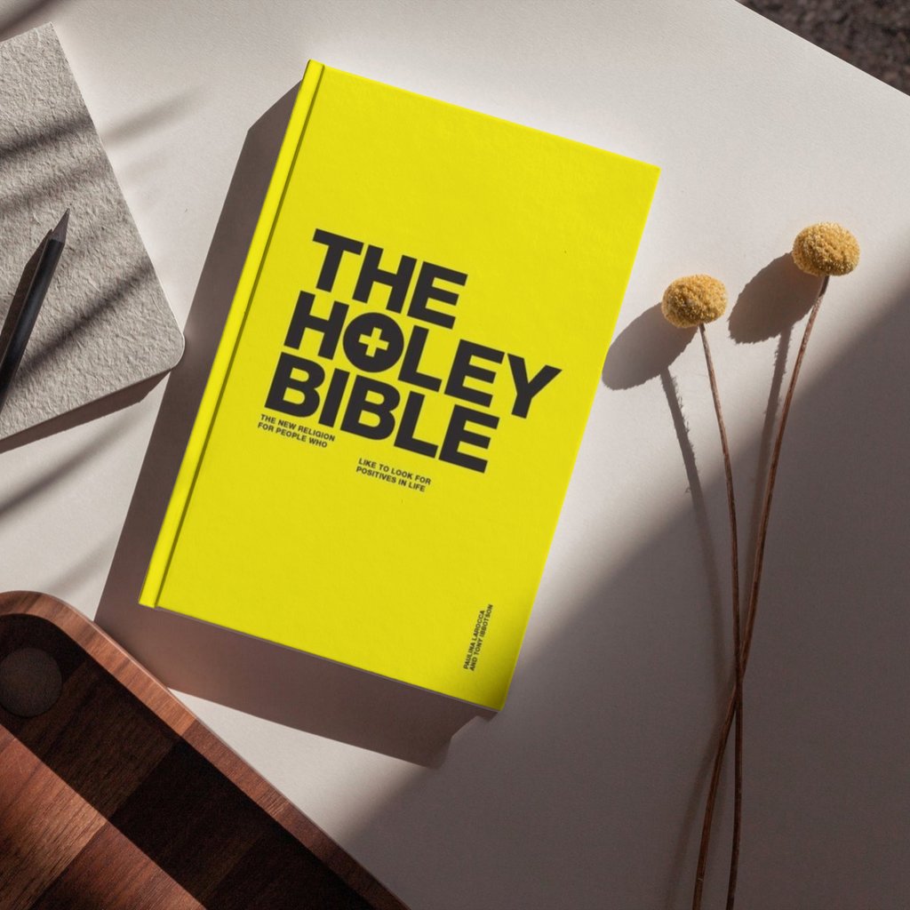author-paulina_larocca-the-holey-bible-bookcover