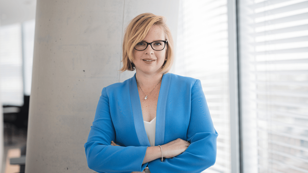 Portrait of Dr Alana Piper