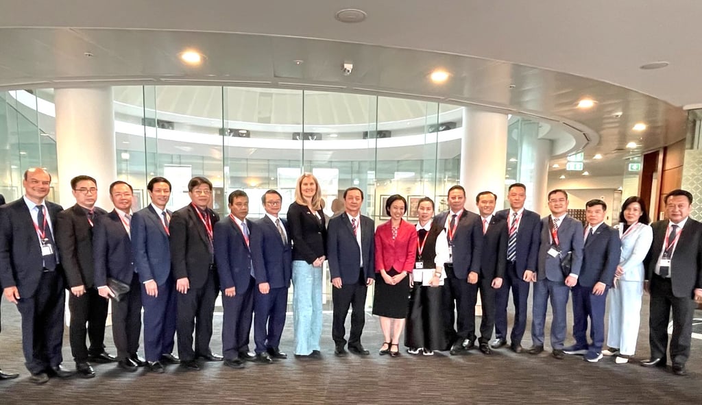 Delegation visit and meeting with Australia's Ambassador of Cyber Affairs and Critical Technologies
