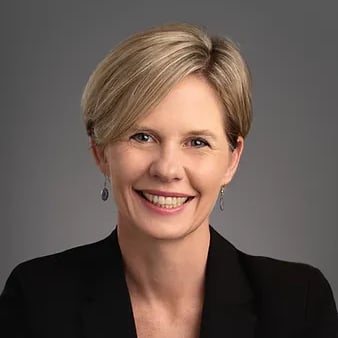 Dr Angela Lehmann