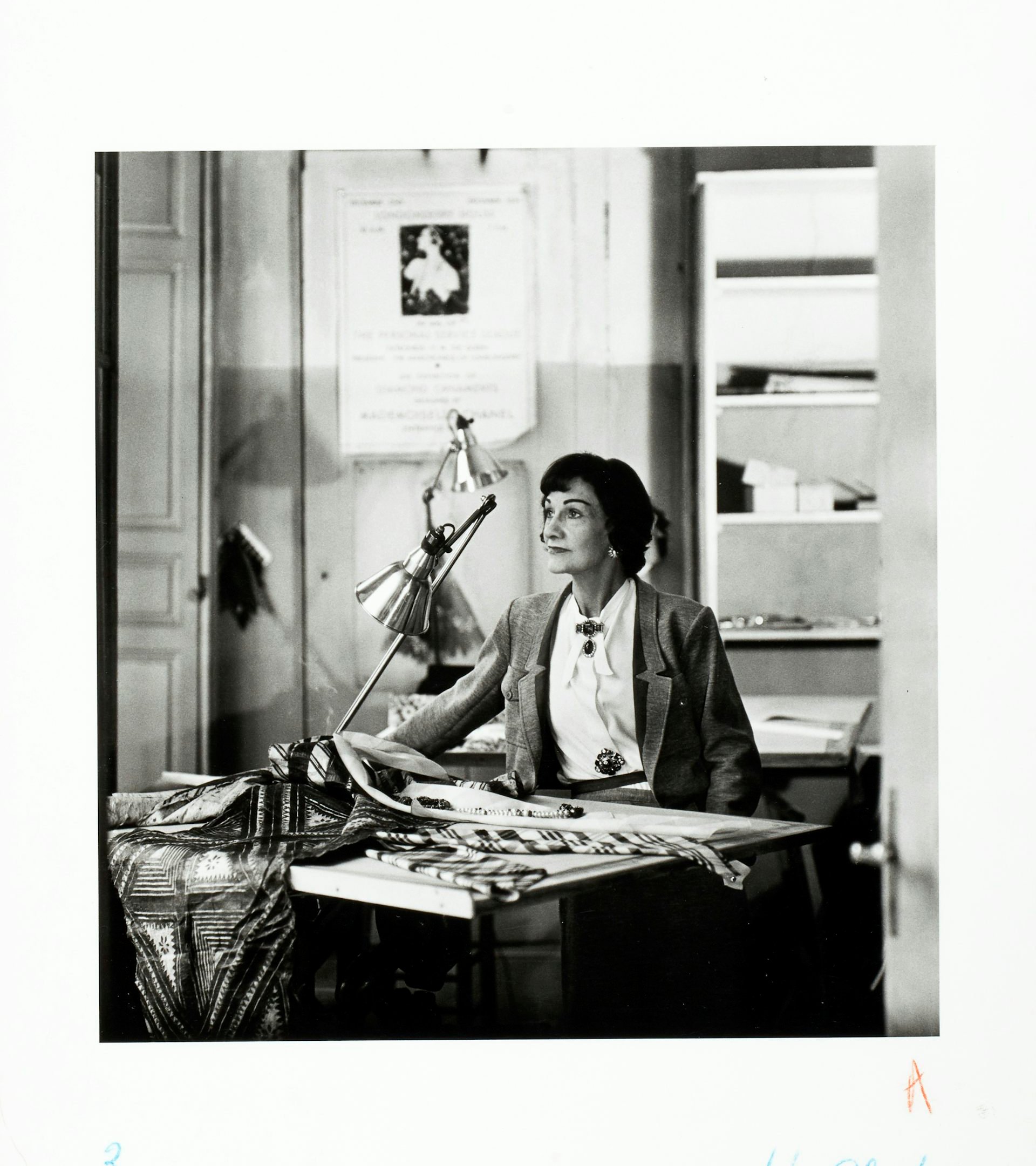 file-20211207-13-5oa0s