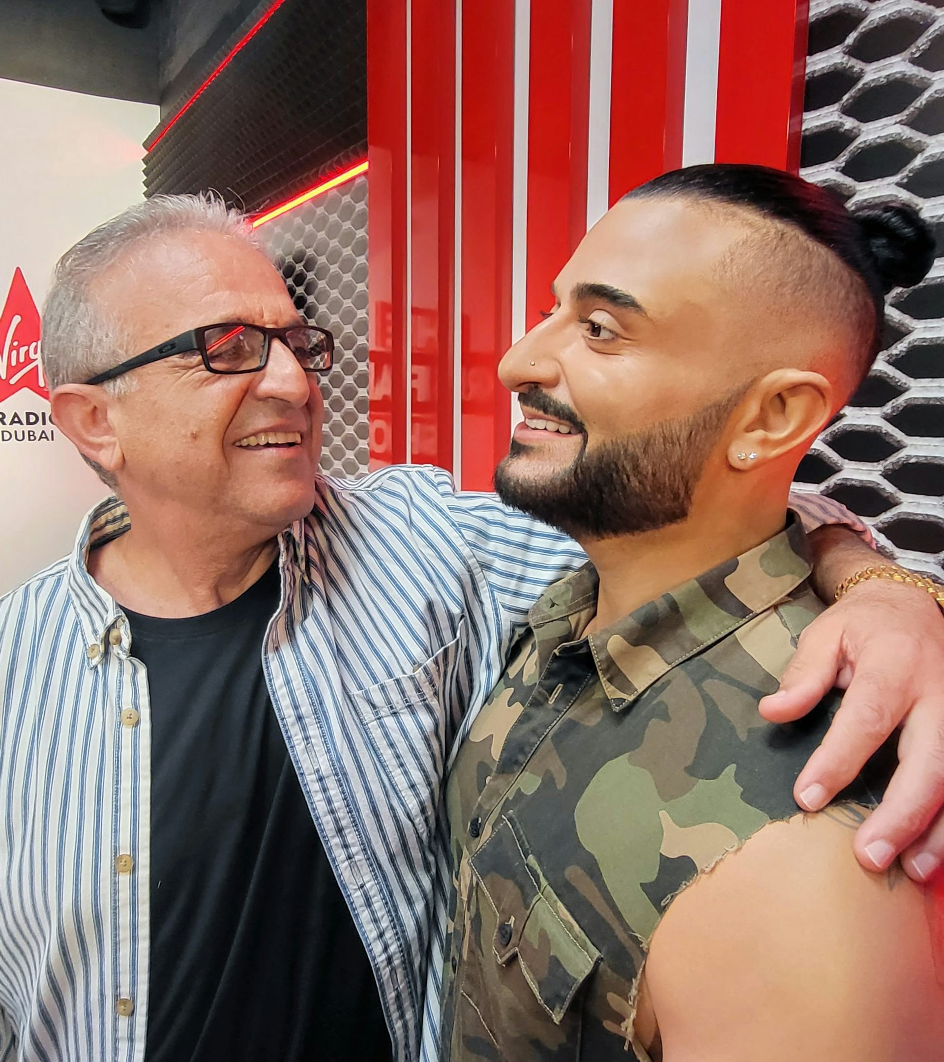 file-20231126-15-yki5f4