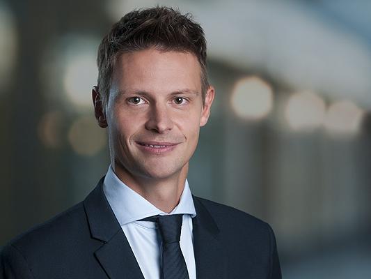 Photo of Dr. Mathias Schubert