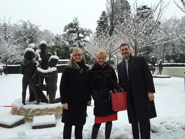 Michele Rumsey, Caroline Homer and John Daly, Faculty of Health UTS