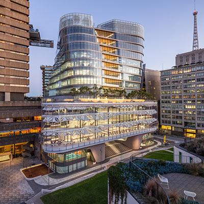 UTS Central looking across Alumni Green at dusk