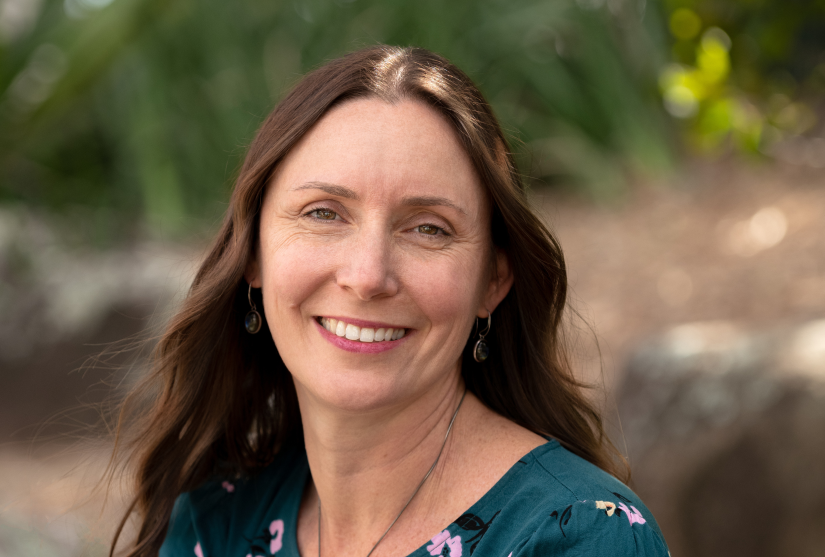 Dr Amie Steel profile