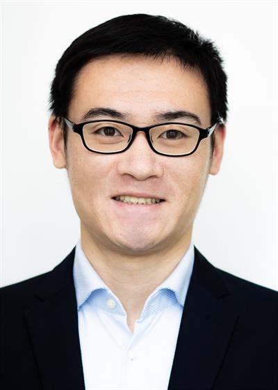 Mengheng Li
