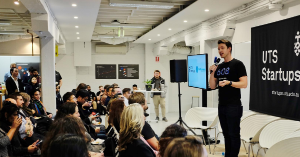 Murray Hurps presenting in the UTS Startups collaborative space