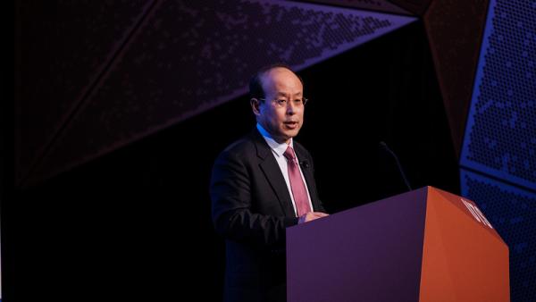 800x450%20Amb%20Xiao%20Qian%20dark%20background