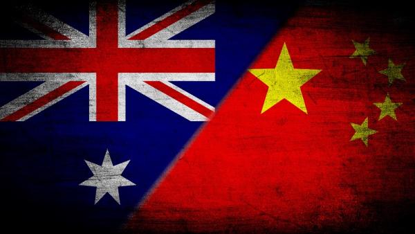 800x450%20Australia%20China%20flags%20diagonal