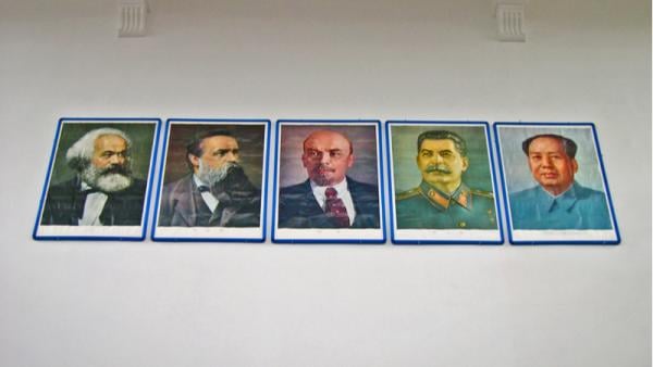 800x450%20Communist%20leader%20portraits_shutterstock_0