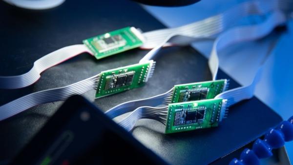 800x450%20electronic%20chips