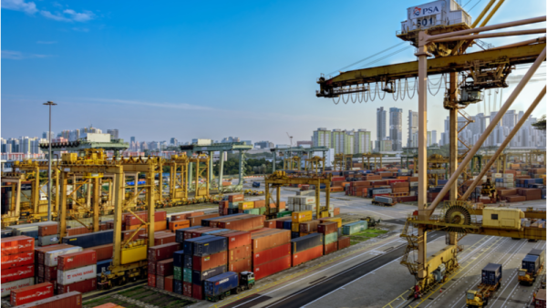 800x450%20Sunset%20panorama%20of%20Port%20of%20Singapore%20container%20cargo%20terminal