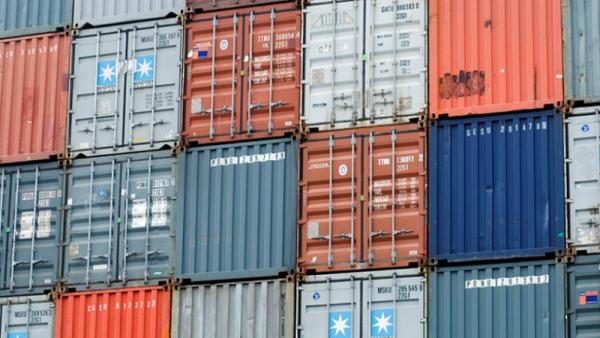 Shipping%20containers%20800x450