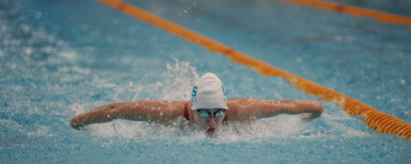 Veronica Jessamine swimming
