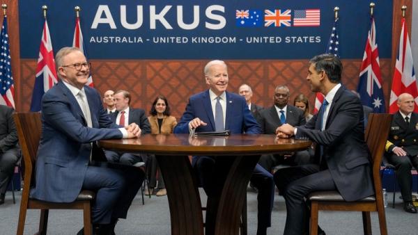 AUKUS leaders at table