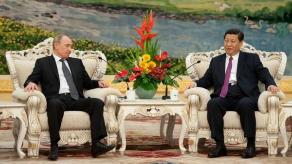 Vladimir Putin with Xi Jinping