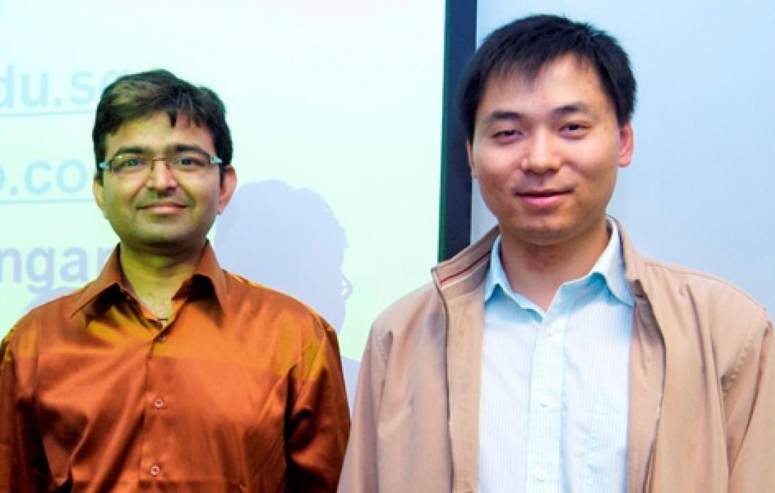 L-R: Dr Dhavel Patel, National University of Singapore and Prof Dacheng Tao, QCIS