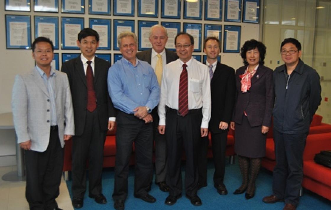 L-R: Prof Xingquan Zhu (QCIS); Prof Chengqi Zhang (QCIS); Prof Paul Beinat (QCIS); Prof Paul Compton (Review Panel; UNSW); Prof Ah-Chung Tsoi (Review Panel; MUST); Dr Paul Kennedy (QCIS); Prof Jie Lu (QCIS); Prof Mingsheng Ying (QCIS)