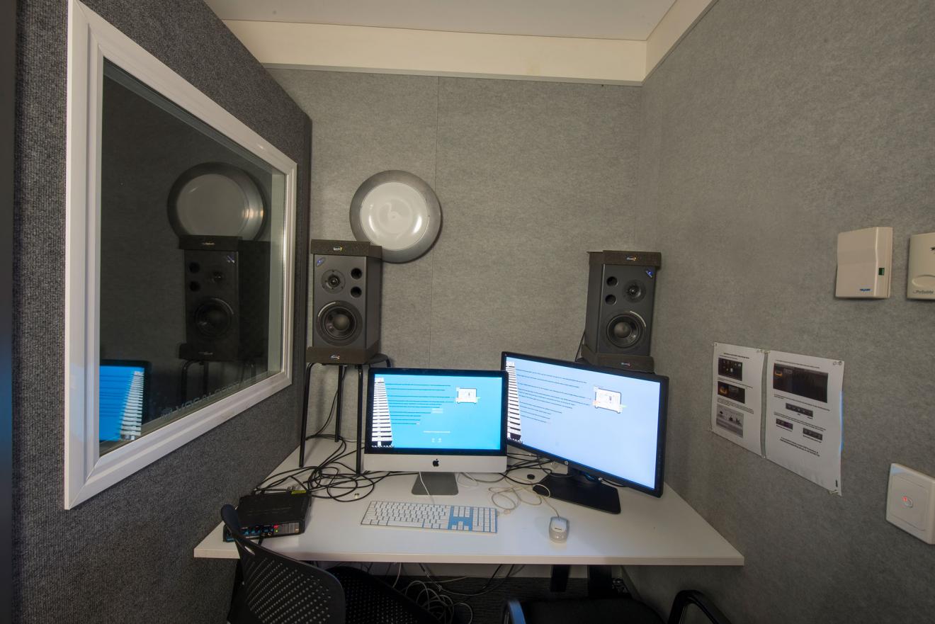 DAB Spaces Audio Recording and Voice Booth | University of Technology ...