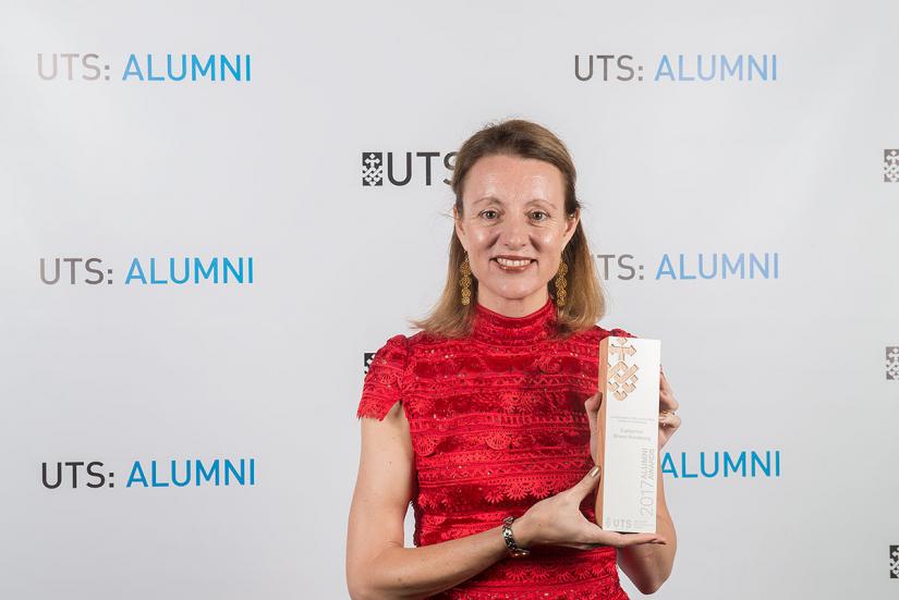 Catherine Breen Kamkong receives 2017 UTS Alumni Award