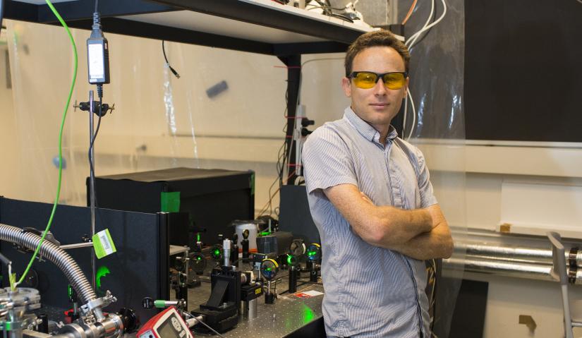 Igor Aharonovich in his lab at UTS