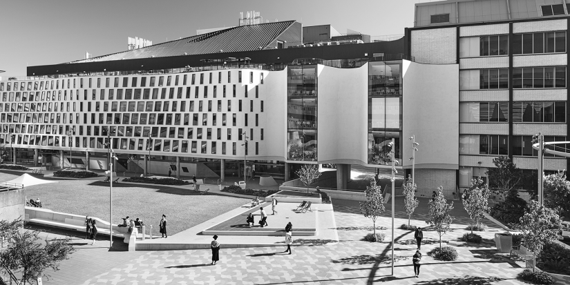 Black and white image of UTS Alumni Green