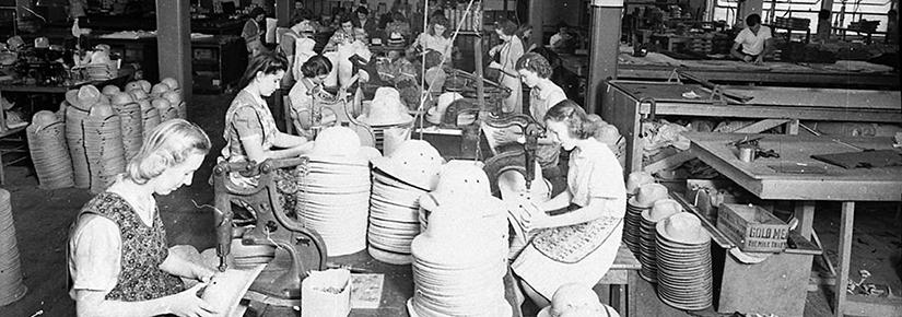 Top Dog factory for men’s hats, Surry Hills, 1941. State Library of New South Wales